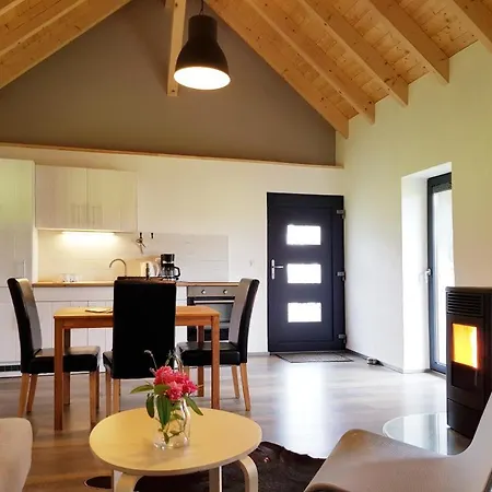 Neu! Modernes Hohensayn Lautzenbrücken