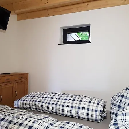 Neu! Modernes Hohensayn *