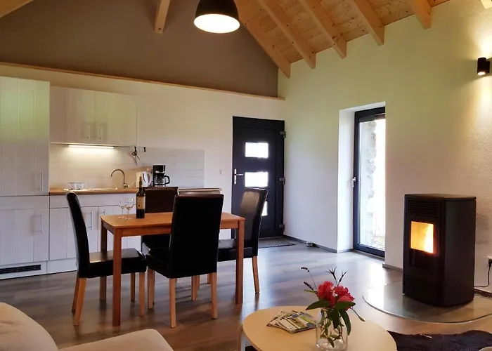 בית נופש Neu! Modernes Hohensayn Lautzenbrücken