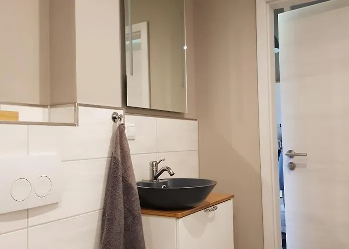 Neu! Modernes Hohensayn * Lautzenbrücken